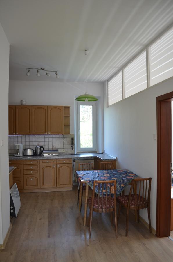 Ubytovani Janina Apartment Broumov Exterior foto
