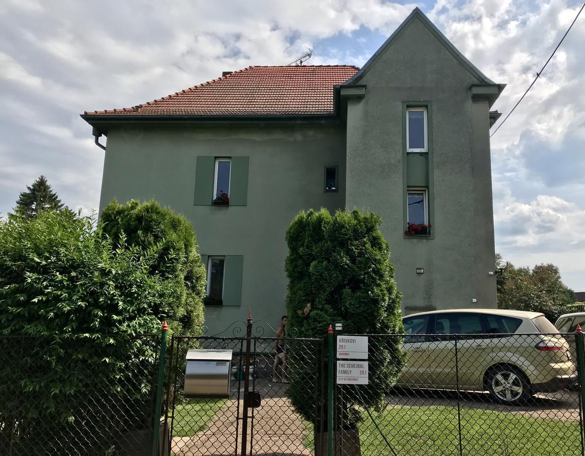 Ubytovani Janina Apartment Broumov Exterior foto