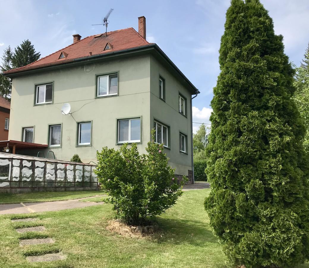 Ubytovani Janina Apartment Broumov Exterior foto
